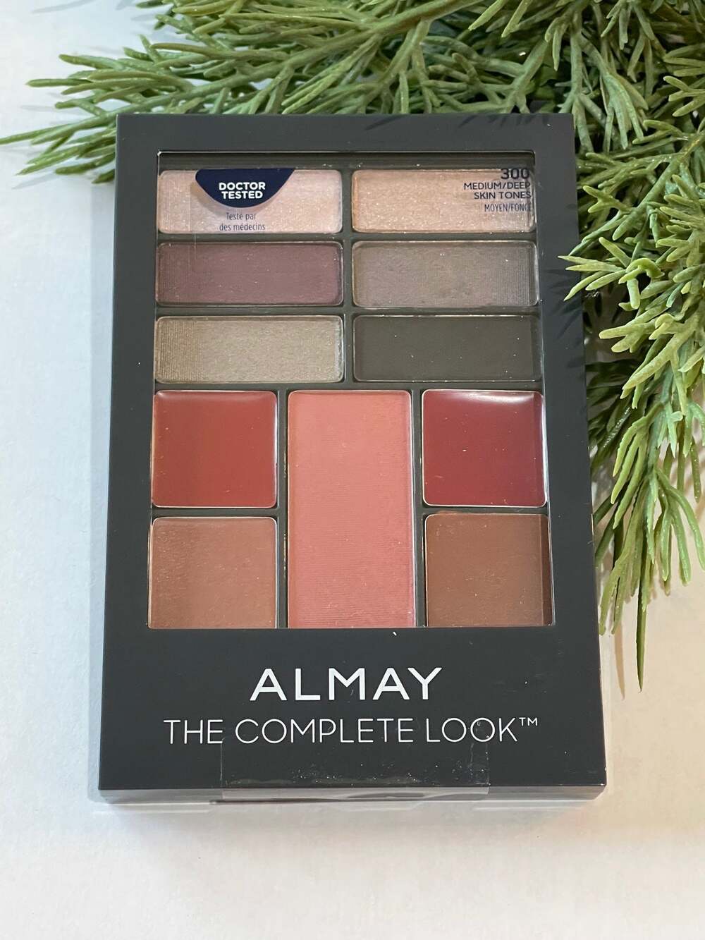 Almay The Complete Look Palette, Code 300